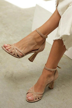 DALIA | Elegante Sandalen mit Geflochtenem Absatz für einen Schicken und Bequemen Look