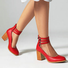 Casilda | Glatte Sandalen mit Riemen und dicker Absatz