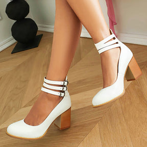 Casilda | Glatte Sandalen mit Riemen und dicker Absatz