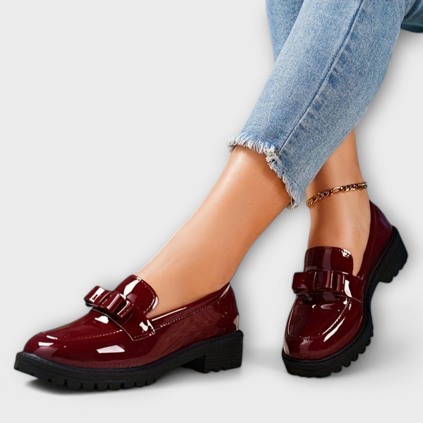 Elegante Damen Mokassins Schwarz aus Lackleder mit Schleife
