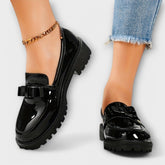 Elegante Damen Mokassins Schwarz aus Lackleder mit Schleife